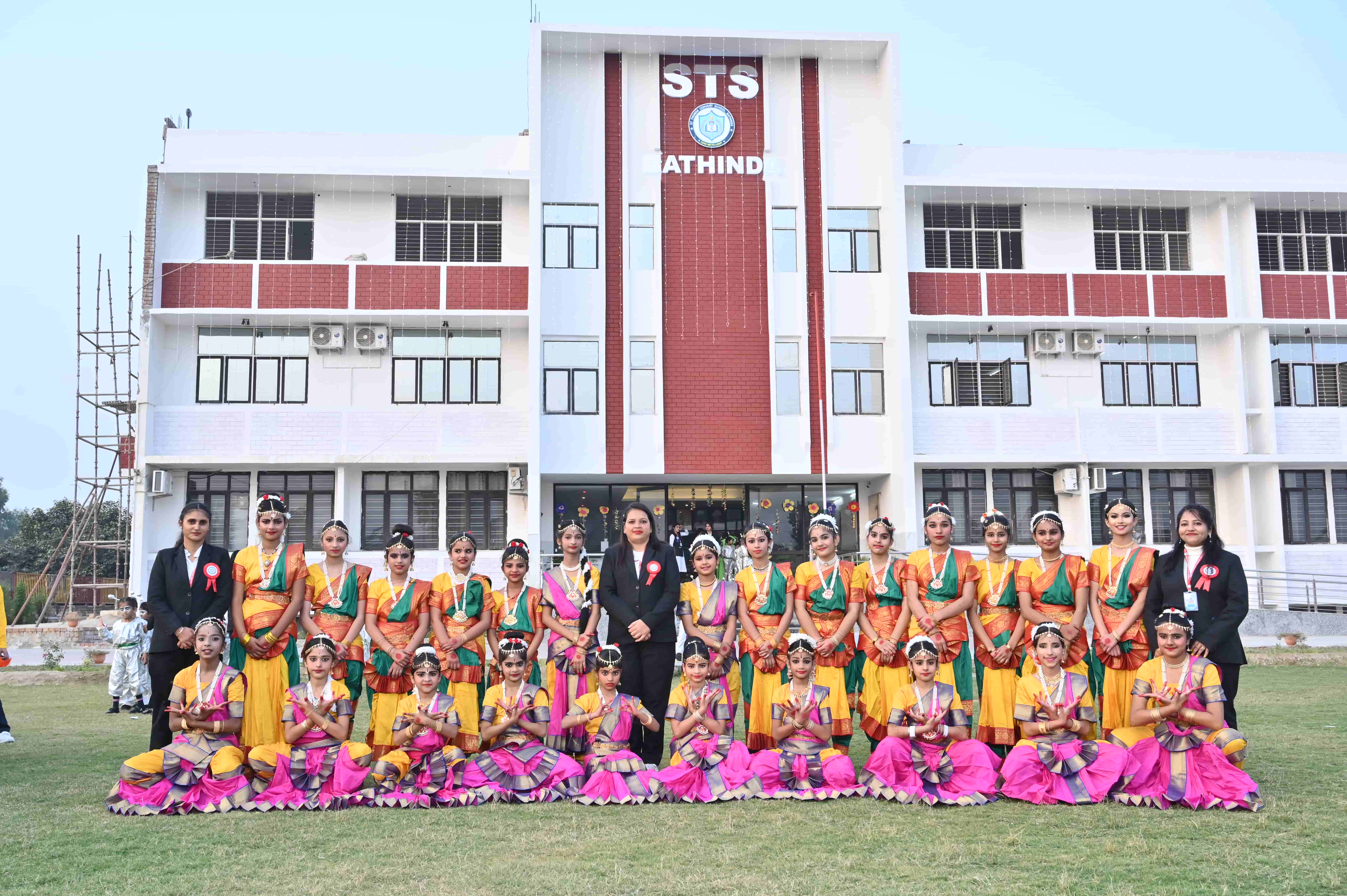  Annual Function : 24-25 THE MIRACLE : WONDERS OF LIFE 